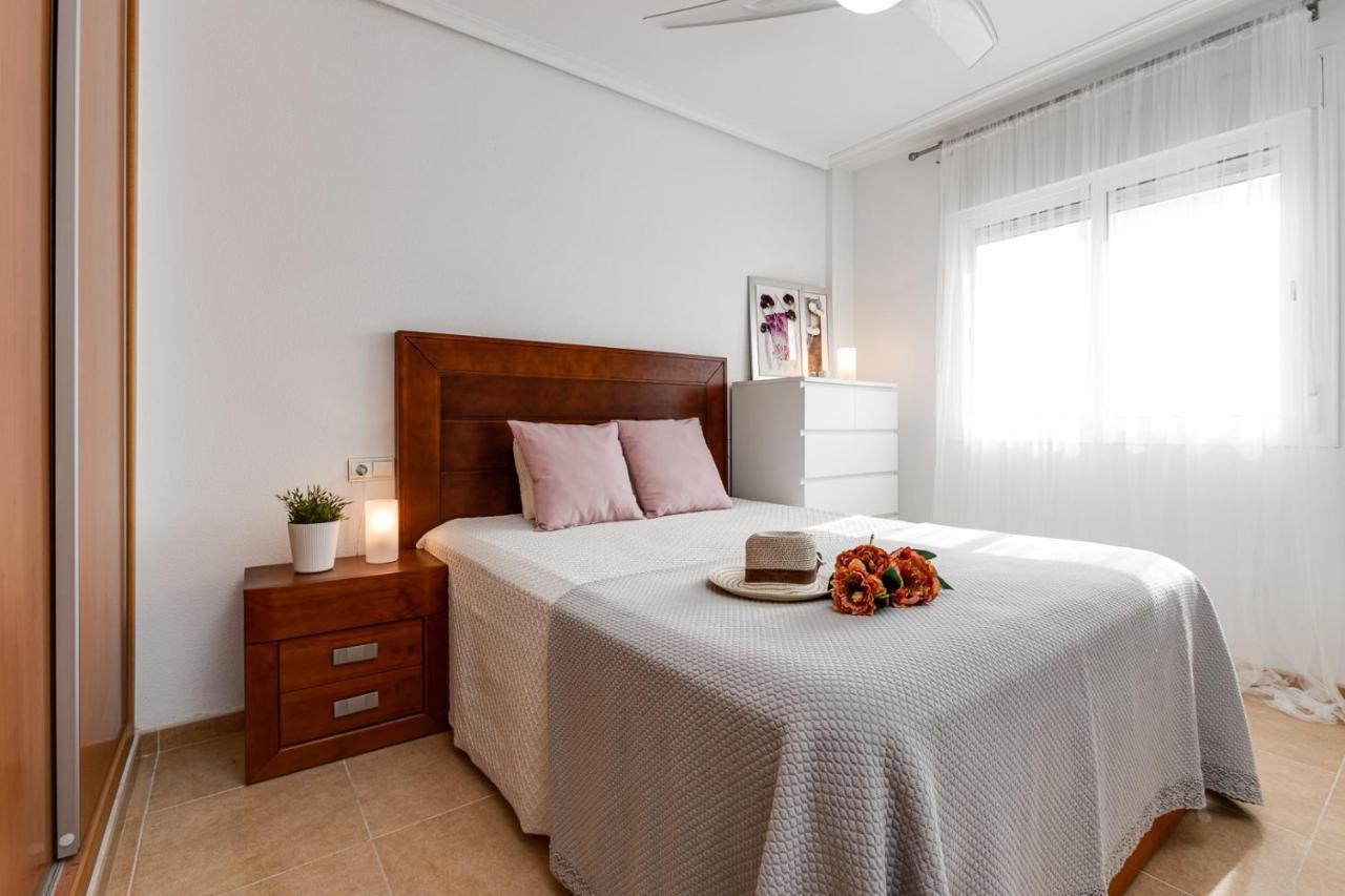 Sunny Casita, Torrevieja, Modern 2 Bed Top Floor Apartment Exterior photo
